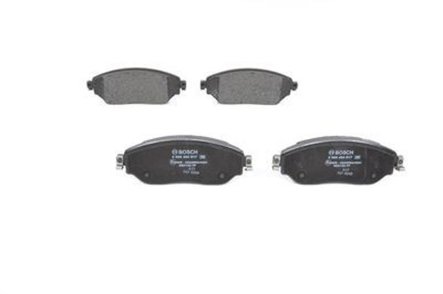 986494817 Bosch Передні гальмівні колодки