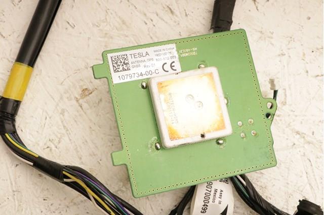 Купити 114374600D Tesla Камера системи забезпечення видимості