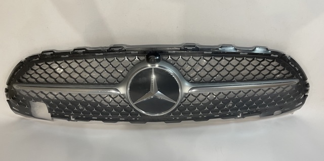 Облицювання радіатора Mercedes A2068882100 ціна, від 81.79 USD