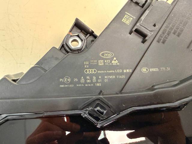 4M0941033C VAG 