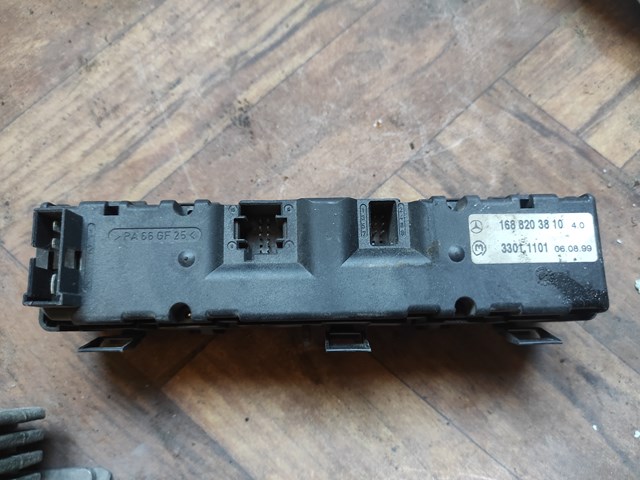  Mercedes A1688203810