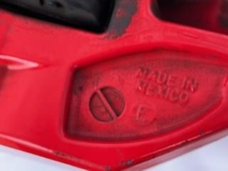 Супорт гальмівний, передній, правий Tesla 104464200F