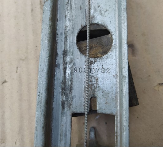 Купити 190011782 Renault (RVI) 