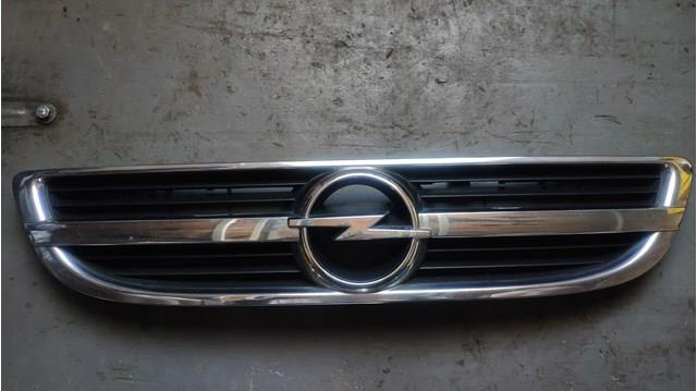 93174311 Opel Решітка радіатора