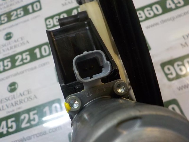 Склопідйомник передньої лівої двері 9810287780 Peugeot/Citroen