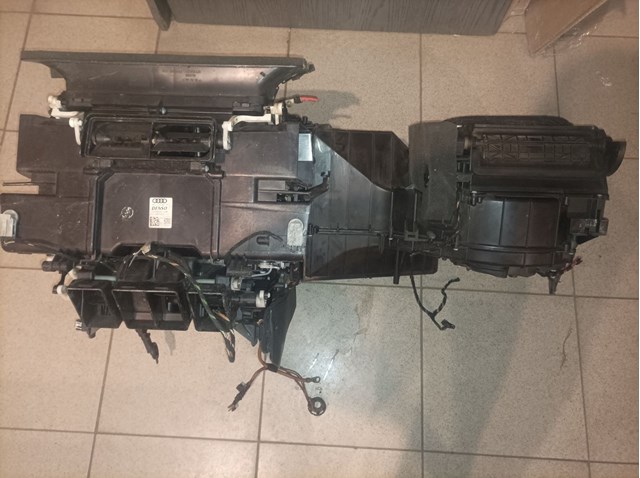  VAG 4G1820005J ціна, від 85.26 USD
