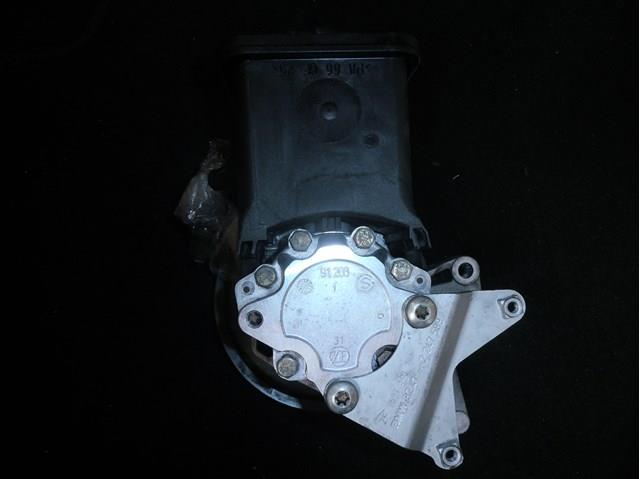 Купити 32422247556 BMW 