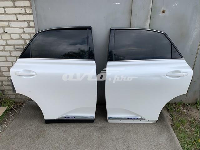 Купити 670030E090 Toyota Двері задні, праві