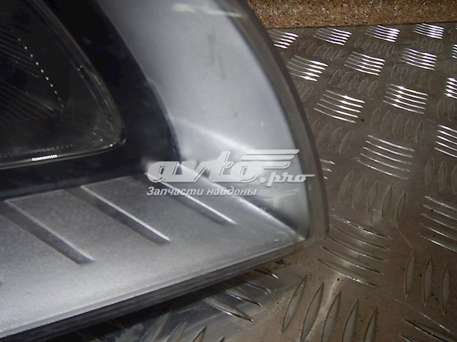 Фара правая Volvo 31383543 ціна, від 224.15 USD
