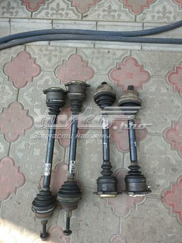 Піввісь передня, права VAG 8D0407272EM ціна, від 31.67 USD