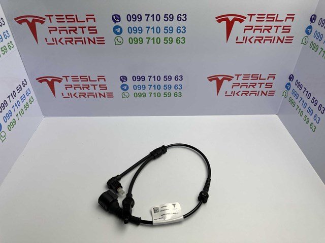  144836300B Tesla