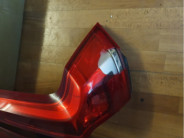 31656784 Volvo 