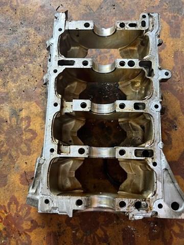 Купити PE0110382 Mazda 