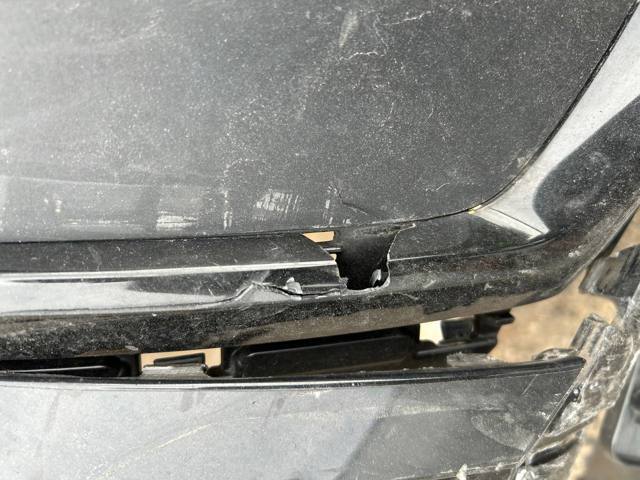 4M0853651AHVMZ VAG Решітка радіатора