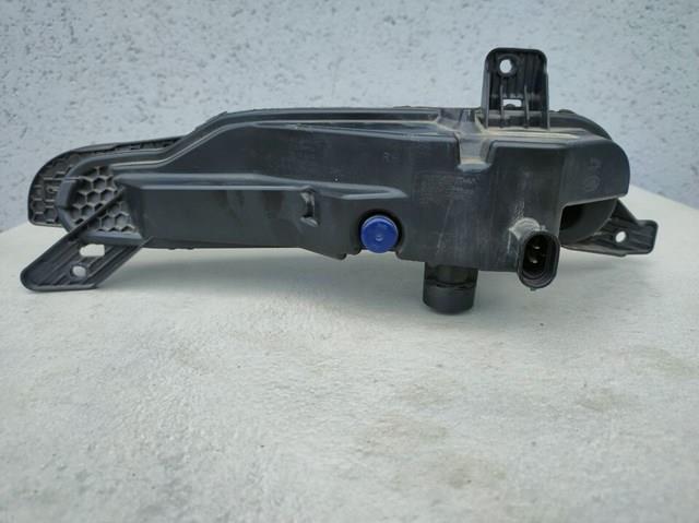 Фара протитуманна, права LR072645 Land Rover