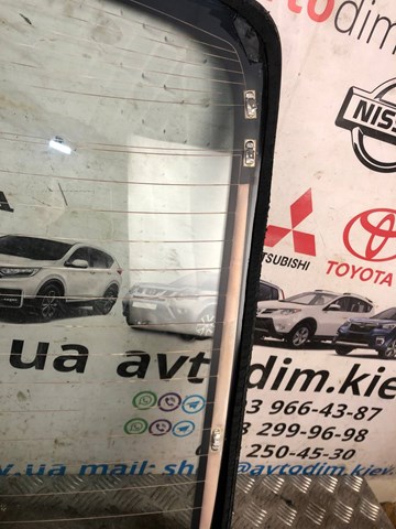 Заднє стекло Subaru 65109AG030