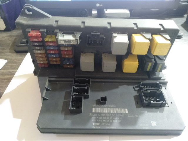 Блок керування сигналами SAM Mercedes A9065453001 ціна, від 39.58 USD