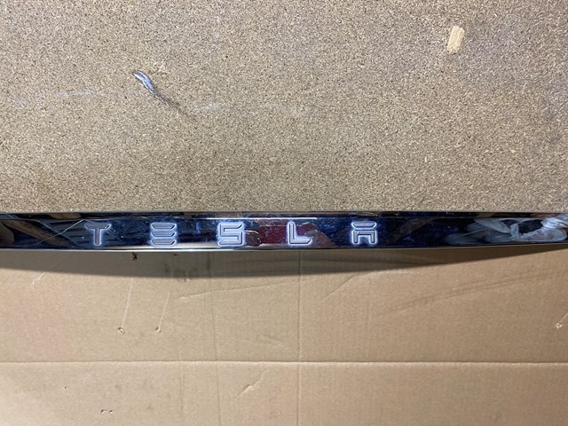  Tesla 102577600A ціна, від 31.67 USD