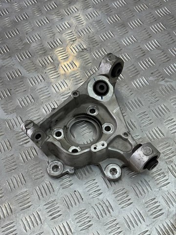 Цапфа - поворотний кулак задній, правий 430186RA1A Nissan/Infiniti