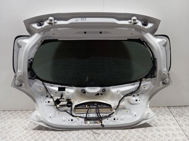 П'яті двері Peugeot/Citroen 9810681880 ціна, від 654.42 USD