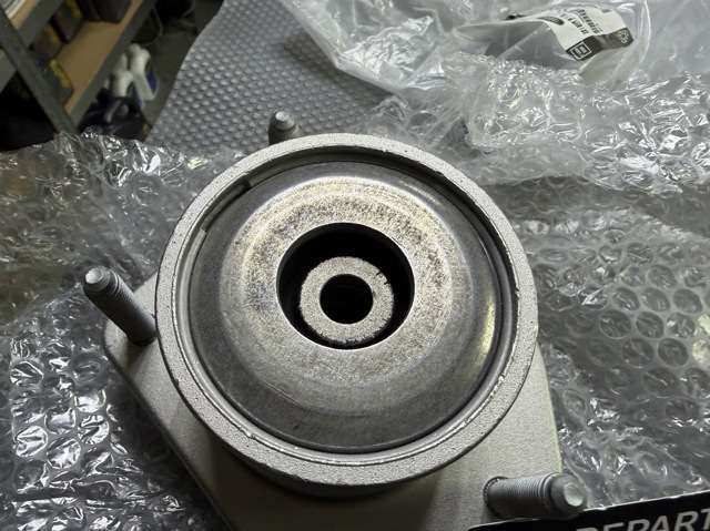 LR140226 Land Rover 