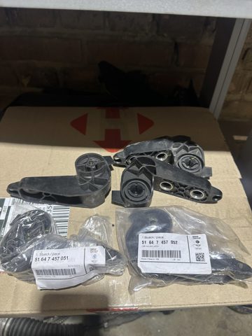 51137457052 BMW 
