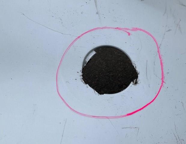 Купити 108944700B Tesla Кронштейн кріплення протитуманною фари, лівою