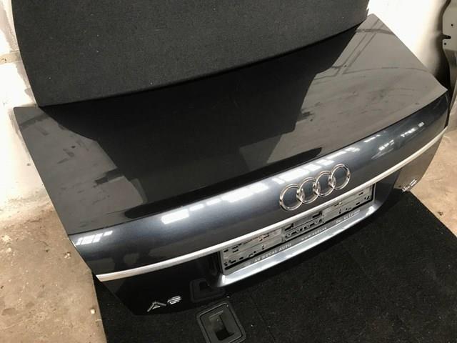  Кришка багажника Audi A6 