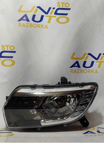Фари Renault (RVI) 260608143R ціна, від 95.45 USD