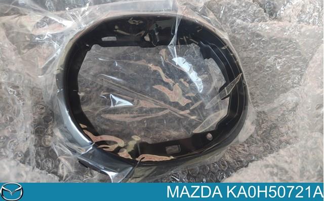 Кронштейн емблеми решітки радіатора KA0H50721A Mazda