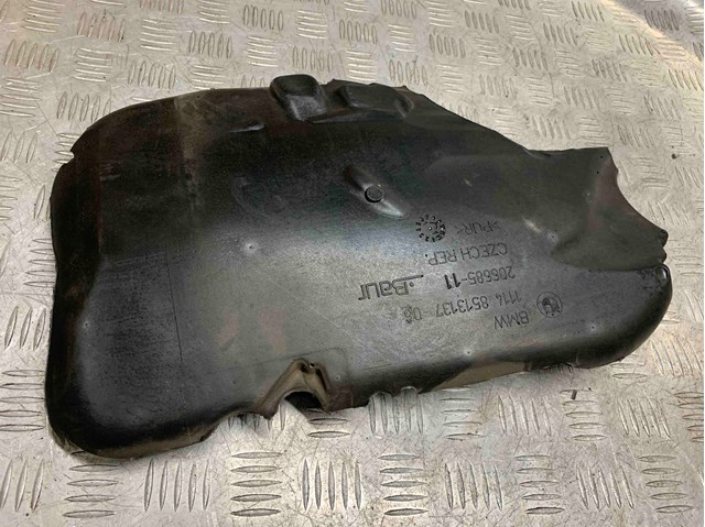 11148513137 BMW 