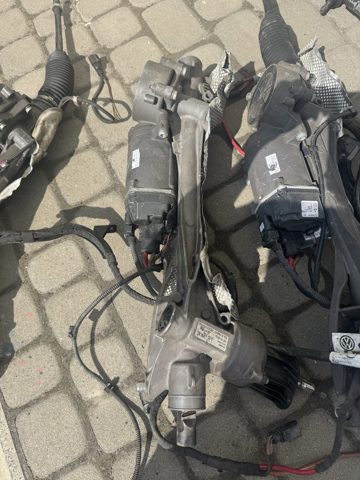 Управління рульове в зборі VAG 5QB423053A ціна, від 732.01 USD