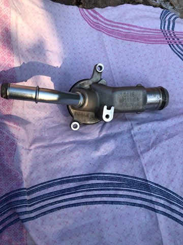  DS7E8B593CA Ford