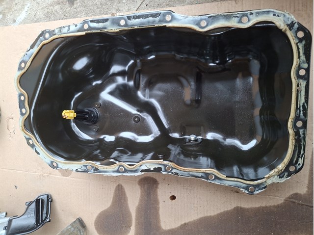 Купити PYD5104AXB Mazda Піддон масляний картера двигуна, нижня частина