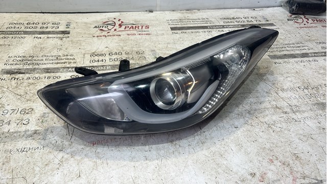 921013X420 Hyundai/Kia Фара дальнього світла в зборі