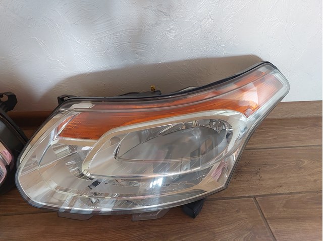 Фара ліва 9681873980 Peugeot/Citroen