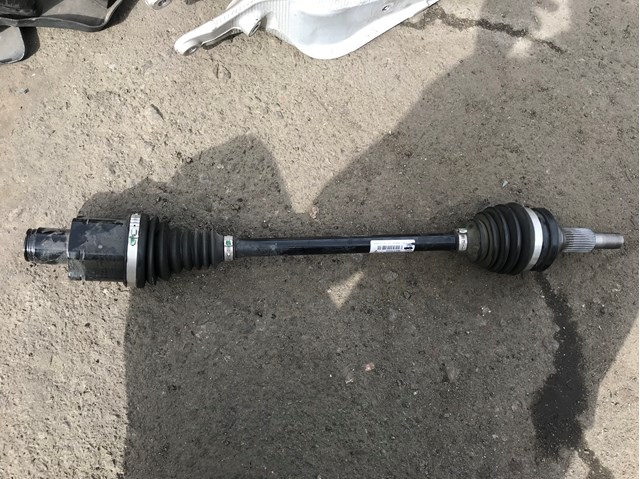 9J1501201A Porsche Піввісь задня, ліва