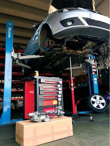 971423051BL Porsche Рейковий рульовий механізм