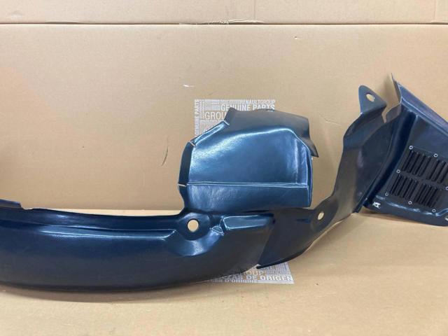 Ліве переднє крило Polcar 607302 ціна, від 26.06 USD