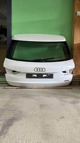 Двері багажника Audi Q3 