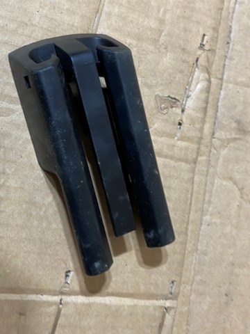  Tesla 103167600A ціна, від 3.80 USD