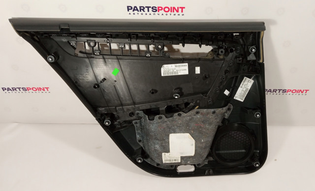 Обшивка правих задніх дверей VAG 3AE867212 ціна, від 12.67 USD