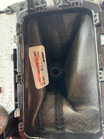 Рукоятка важеля КПП VAG 5NN713203EHQE