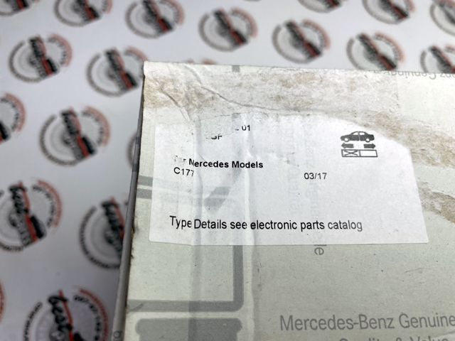 Купити A0004205303 Mercedes Колодки гальмівні передні, дискові