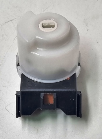 Контактна група SW9005 Matomi