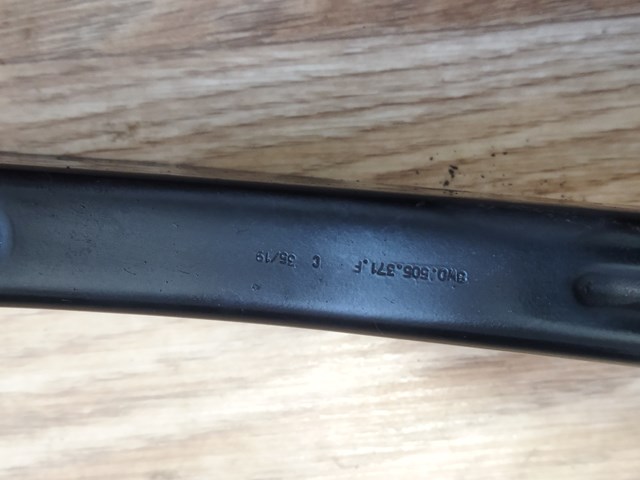 8W0505371F VAG 