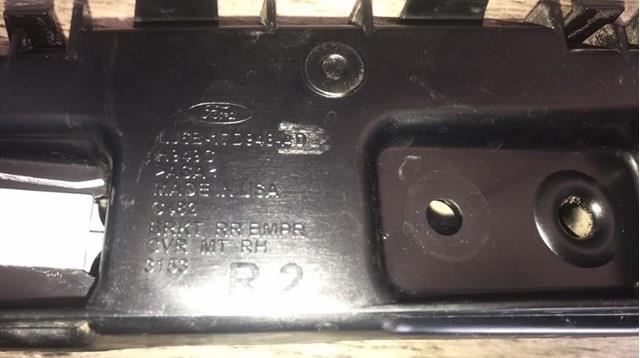 LJ6Z17D942C Ford Напрямна заднього бампера, права
