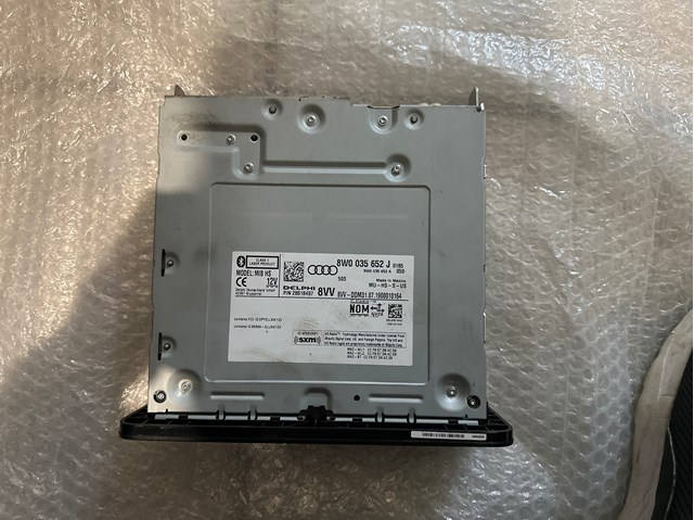 Блок керування мультимедійний VAG 8W0035652J ціна, від 101.35 USD