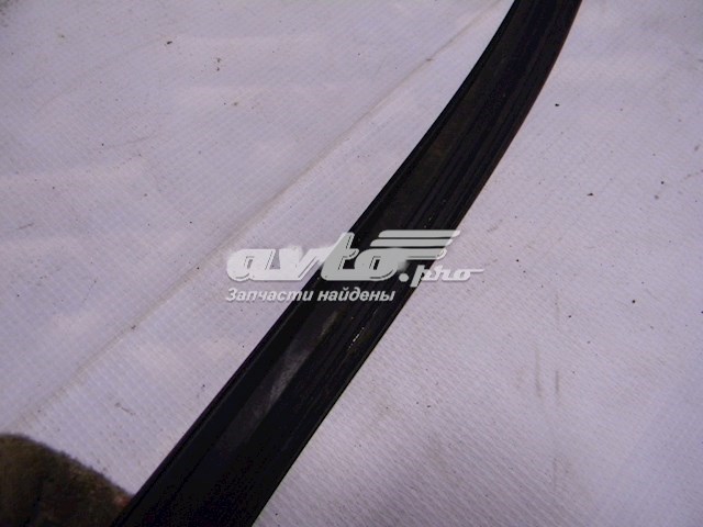 825302H000 Hyundai/Kia 
