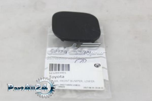 5212933901 Toyota Заглушка бампера буксирувального гака, передня права